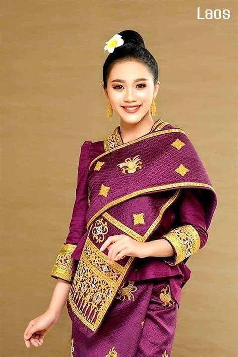 Laos Traditional Dress: History, Styles & Fabrics