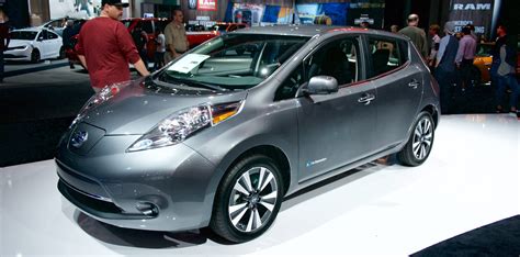 leaf electric car review