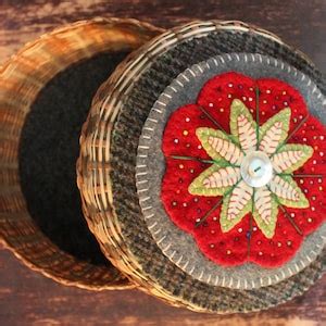 Image result for Wool Penny Rug Pattern Scallop