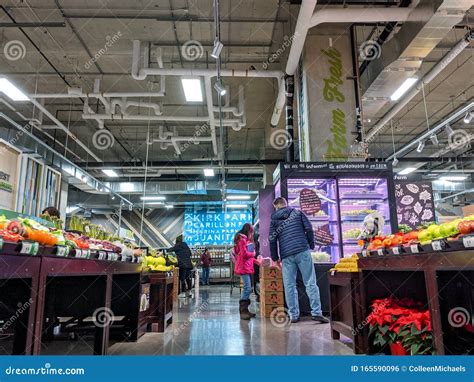 Downtown Kirkland QFC Grocery Store Debuts Its First Batch Of Store ...