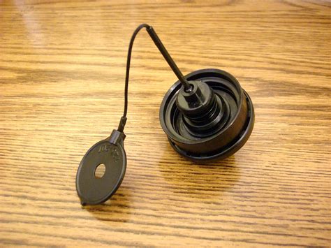 Stihl Fuel Cap Not Fitting 的图像结果