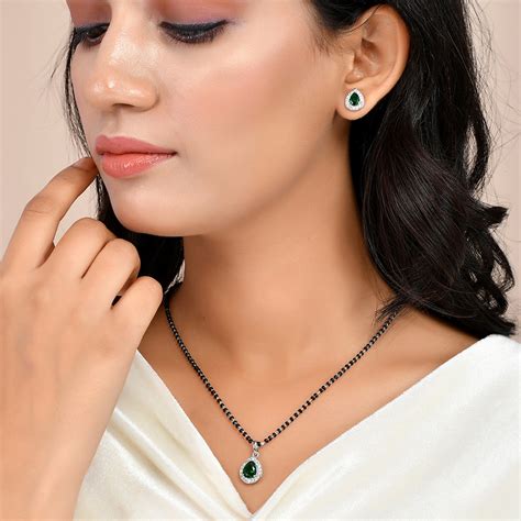 Sparkling Essentials Green Teardrop Shaped Silver Mangalsutra Set – VOYLLA