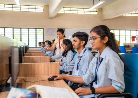 Best Engineering College in Maharashtra, Top NAAC Accredited College in ...