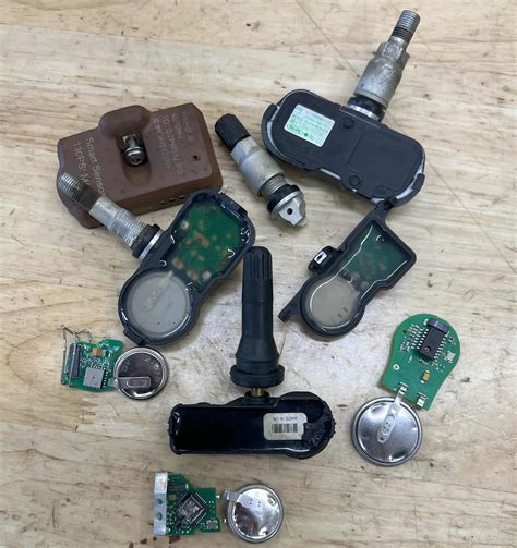 The Complete Science Behind How Tire Pressure Sensors Work - LEARN ...