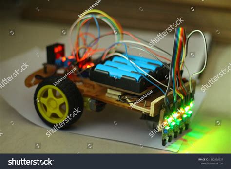 Line Following Robot Arduino 的图像结果