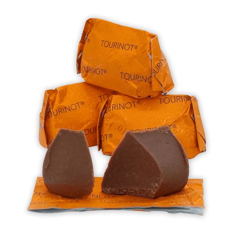 The Difference Between Hot Cocoa & Drinking Chocolate – Bar & Cocoa