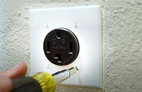 Generator Outlet Not Working 的图像结果