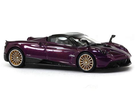 Pagani Huayra Roadster purple 1:64 LCD models diecast scale miniature ...