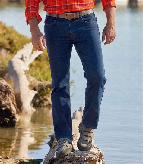 Men's Blue Regular Stretch Jeans | Atlas For Men