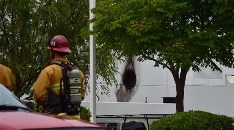 Raging Simi Valley Fire: Updates, Evacuations, And Firefighting Efforts ...