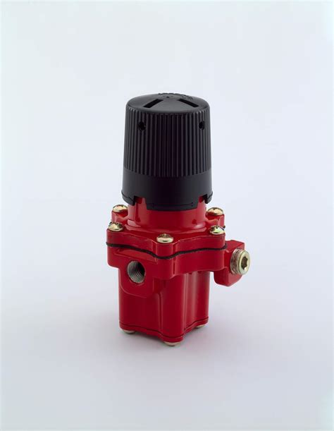 Buy Emerson-Fisher LP- Equipment, 67CD-104, 1/4" FNPT and Male POL ...