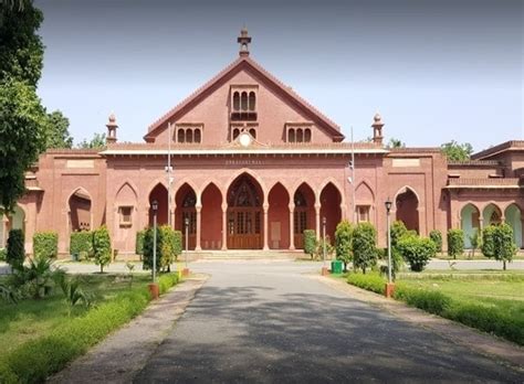 AMU Trashes Rumours Of De-Recognition Of Its Schools, Says All Approved ...