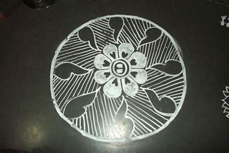 D'source Jhoti or Chita | Types of Rangolis | D'Source Digital Online ...