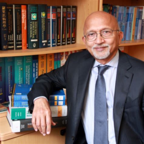 Vinay Kumar, MD, MBBS | Center in Delhi | The University of Chicago