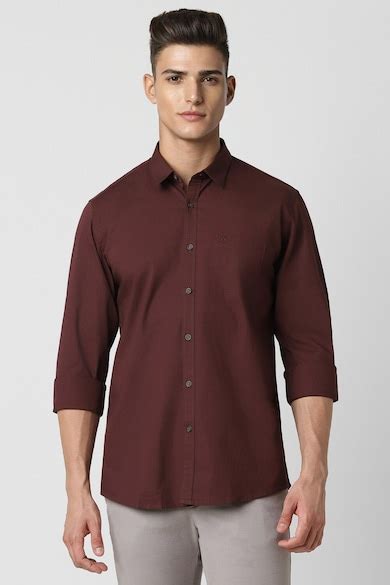 Buy Men Maroon Slim Fit Solid Full Sleeves Casual Shirt Online ...