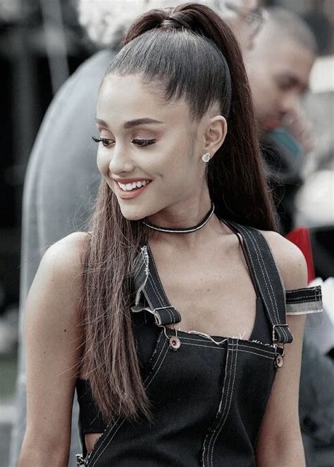Download Ariana Grande Agency Images