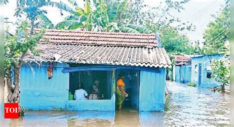 Rain leaves over 100 houses inundated in Erode city | Erode News ...