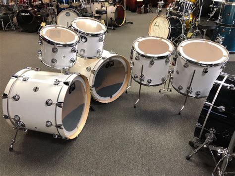 DW (Drum Workshop) Collector's 6-Piece Double Bass Drum Set: 9x12 Rack ...