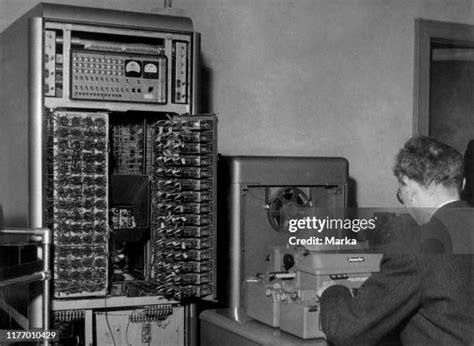 1950s Computer 的图像结果