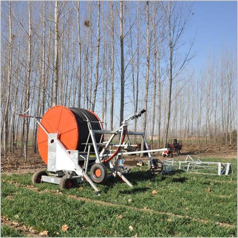 绞盘式喷灌机大功率农田用移动卷盘式园林浇地设备农作物灌溉机