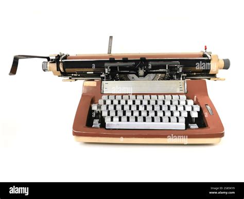Computer Typing Machine 的图像结果