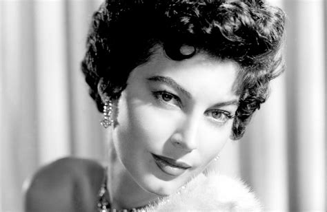 Capturing The Timeless Beauty Of Ava Gardner: A Journey Through Photos
