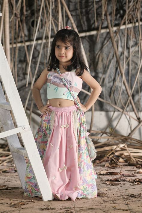 Girls – Story Of India