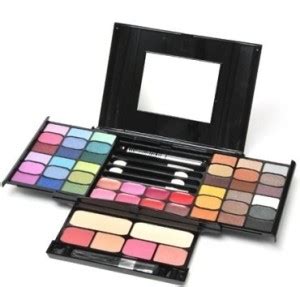 Buy Makeup Kits Under 1000 | Personal Care | Flipkart.com