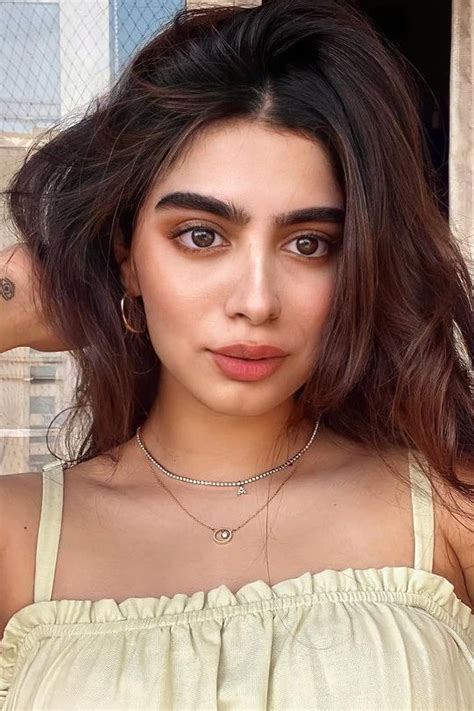 Best beauty Instagrams of the week: Khushi Kapoor and Priyanka Chopra ...