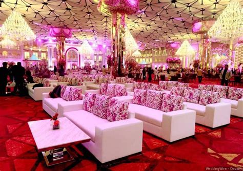 Floor Seating Ideas for the D-day in Super 6 Cosy and Quirky Themes