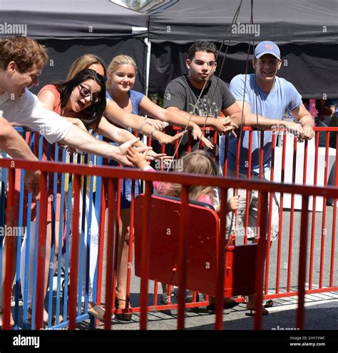Ariel Winter (centre) and Shanelle Gray (far left) shopping at the ...