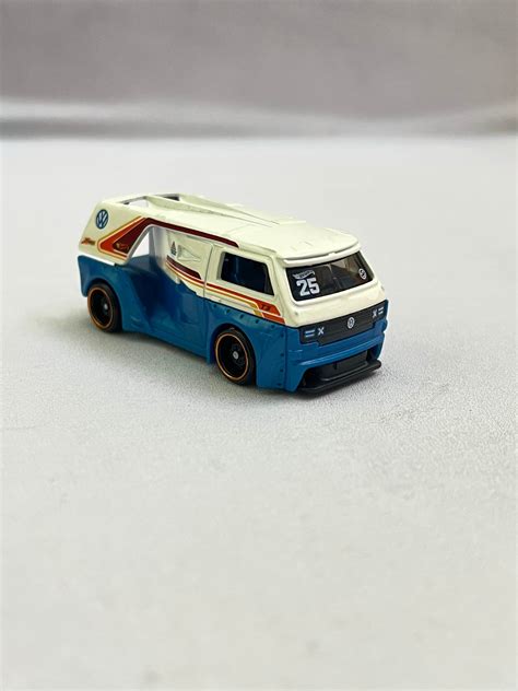 UNCARDED - VW T3 CUSTOM – Its Fun