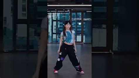 Seulgi "Feel My Rhythm" Dance Practice [FOCUS] - YouTube