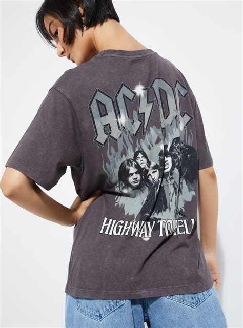 Buy ALAYA F x URB_N Women Printed Print Online at just Rs. 599.0 ...