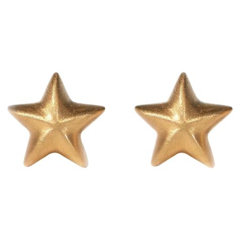Wendy Brandes 18K Yellow Brushed Gold Star Stud Earrings For Sale at ...