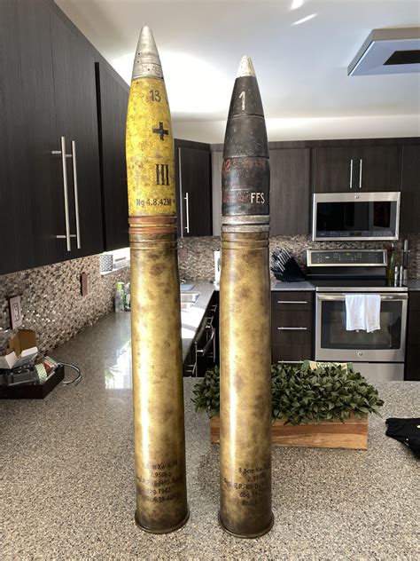 8.8cm Sprgr. Patr.L/4.5Kz KPS (88mm Flak Gun HEI Shell) and 8.8cm Pzgr ...