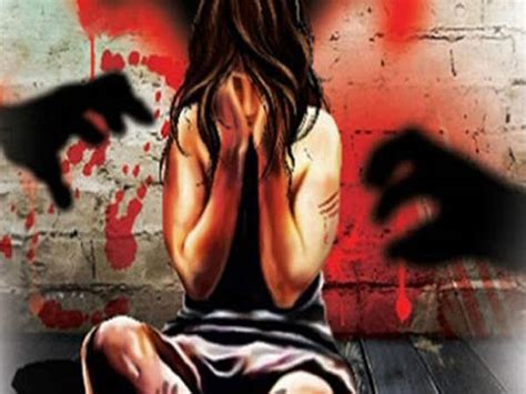 Uttar Pradesh Chitrakoot Teen girl raped neighbour absconding | Uttar ...