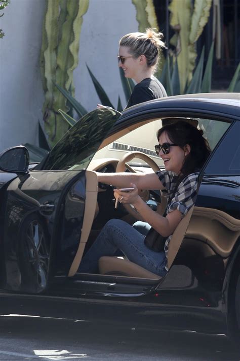 Addison Timlin Measurements 的图像结果