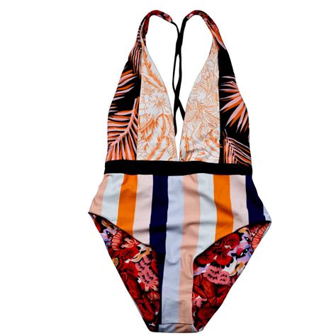 新款三角连体性感女士印花泳装现货厂家批发比基尼泳衣-阿里巴巴