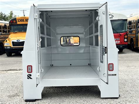 Reading Classic II Enclosed Aluminum Service Body - Kansas Truck