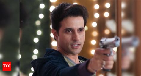 Bepannah Written Update, June 22, 2018: Rajveer shoots Aditya - Times ...