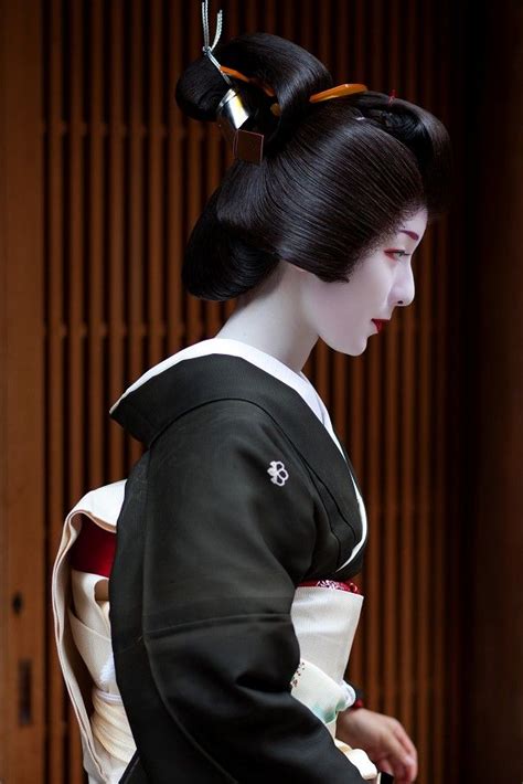 日本歷史上最著名的古代三大美女：靜御前、阿市、細川玉子 - 每日頭條