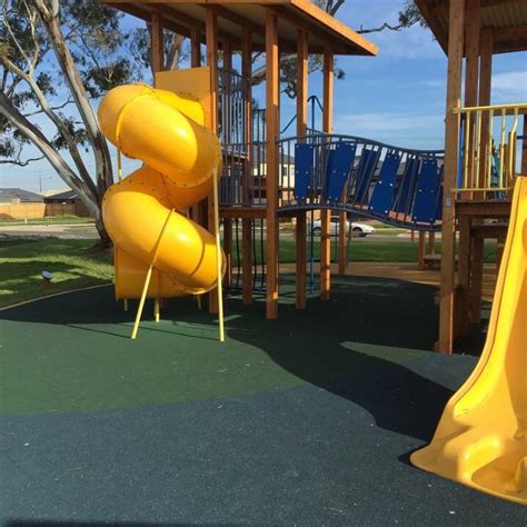 GOLDINGS PARK (2025) All You Need to Know BEFORE You Go (with Photos ...