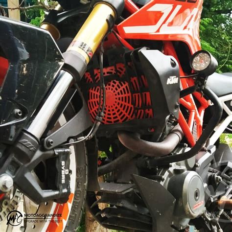 KTM Duke | RC 125/ 200/ 250/ 390 MOTOAGGRANDIZE Radiator Guard | Cover ...