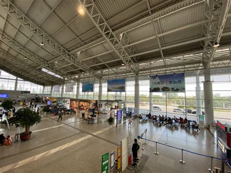 河南最尴尬的一个机场 机票价格很高 很多人表示宁愿去郑州飞_洛阳