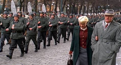 6 incredible jobs for a lazy-bum - India Today