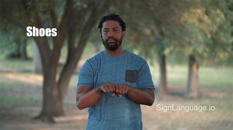 shoes in ASL - Example # 4 - American Sign Language