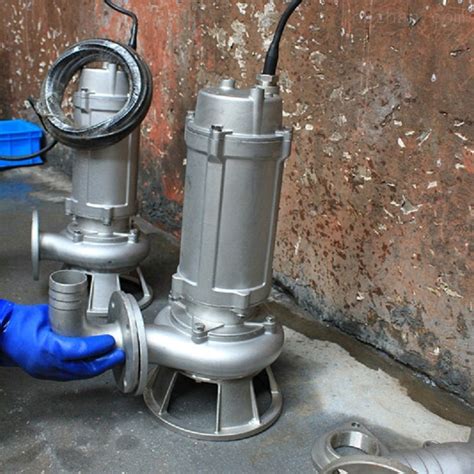 南京绿城玫瑰园别墅地下室污水提升泵安装实例