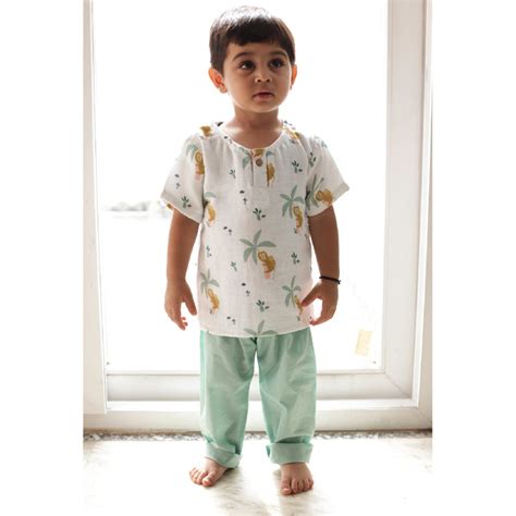 Infant and Kids' Clothing store- Muslin and cotton essentials – Bhaakur