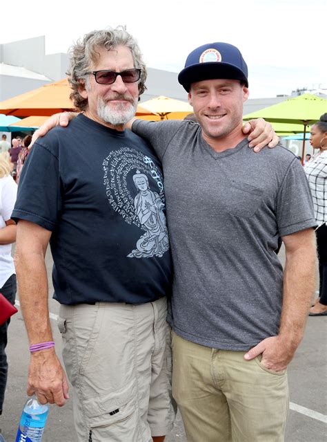 Paul Michael Glaser Net Worth - Wiki, Age, Weight and Height ...